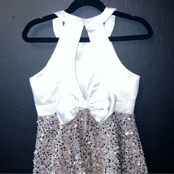 Rare Editions Size 4 Girls "IVORY MIKADO GOLD SEQUIN MESH" Short like New - Picture 9 of 9